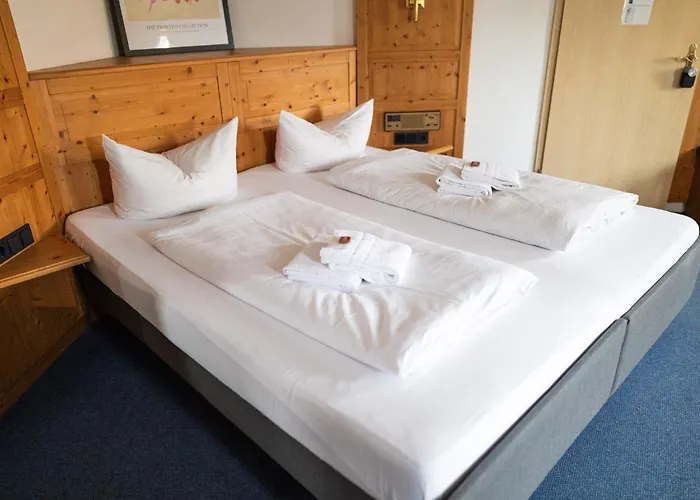 Hotel Zum Goldenen Schiff - Klassikzimmer Ruhe Marktbreit