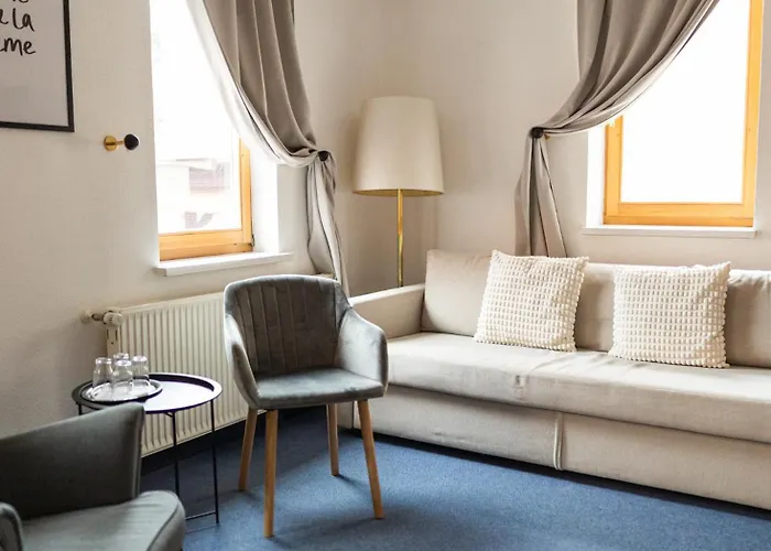 Hotel Zum Goldenen Schiff - Klassikzimmer Ruhe *